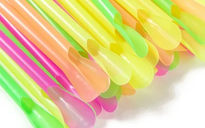 Quels sont les facteurs à prendre en compte lors de la sélection d'un fabricant de bâtonnets de café plats en Chine et quelles sont les principales normes de qualité à respecter ?