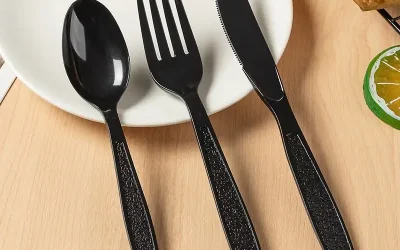 How are Heavy-Duty Hard Plastic Cutlery Products Manufactured in China, and What Production Standards are Used?