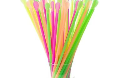 3 Critical Risks: An Expert Guide on Why do dentists tell you not to use a straw?